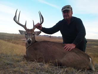 Wyoming Guided Trophy Deer Hunting