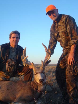 Wyoming Guided Trophy Deer Hunting