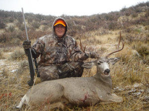 Wyoming Mule Deer Hunting Lodge