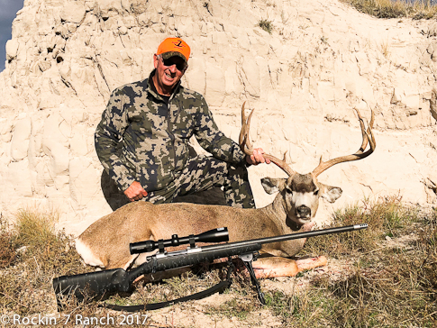 Wyoming Guided Trophy Mule Deer Hunts