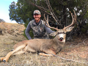 Guided Wyoming Trophy Mule Deer Hunting Lodge