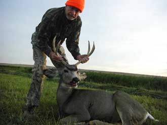 Guided Wyoming Deer Hunt