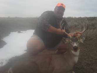 Guided Wyoming Mule Deer Hunting