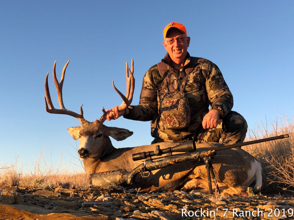 Wyoming Mule Deer Hunting Lodge Outfitters