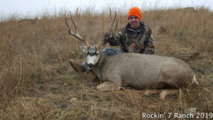 Wyoming Mule Deer Hunting Lodge